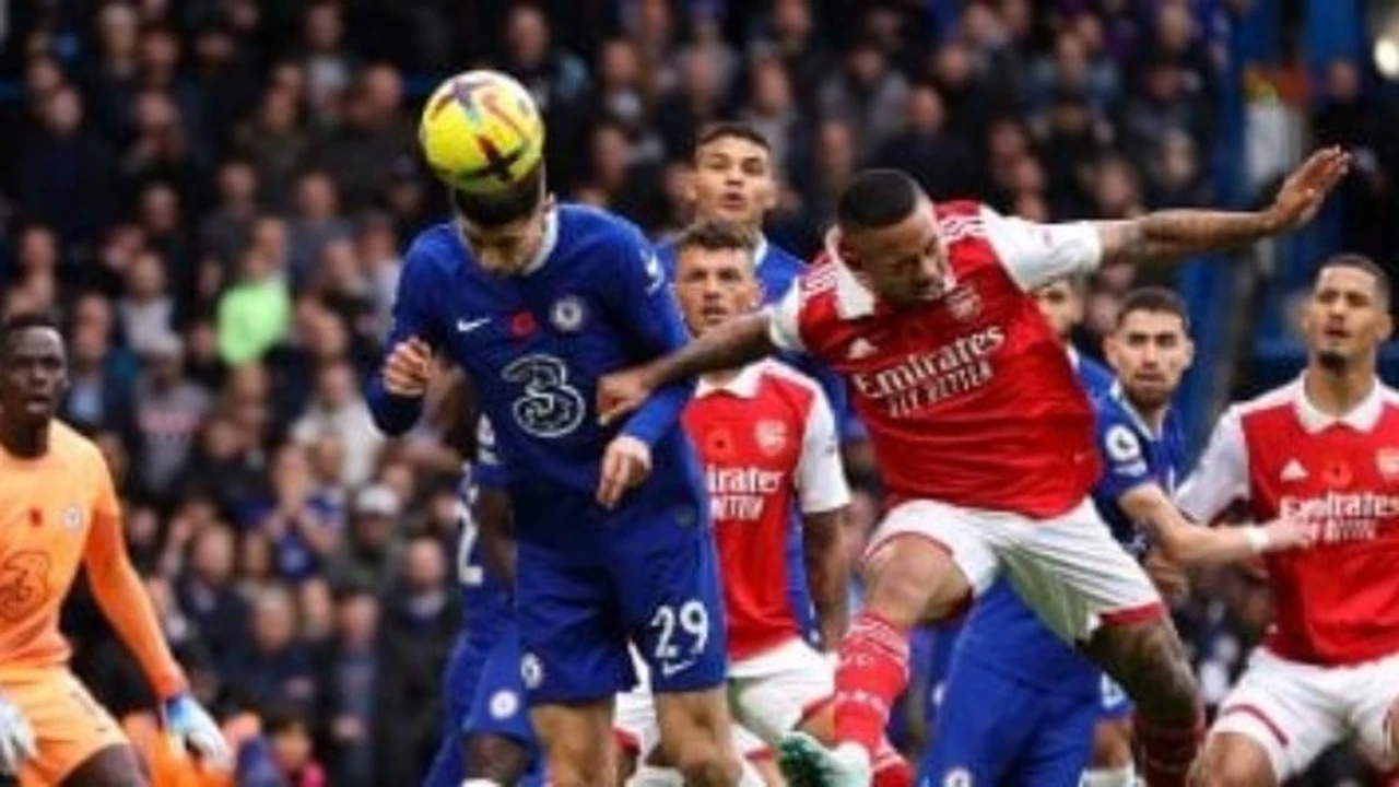 صدام لندني مرتقب.. موعد مباراة أرسنال وتشيلسي في نصف نهائي كأس الرابطة والقنوات الناقلة